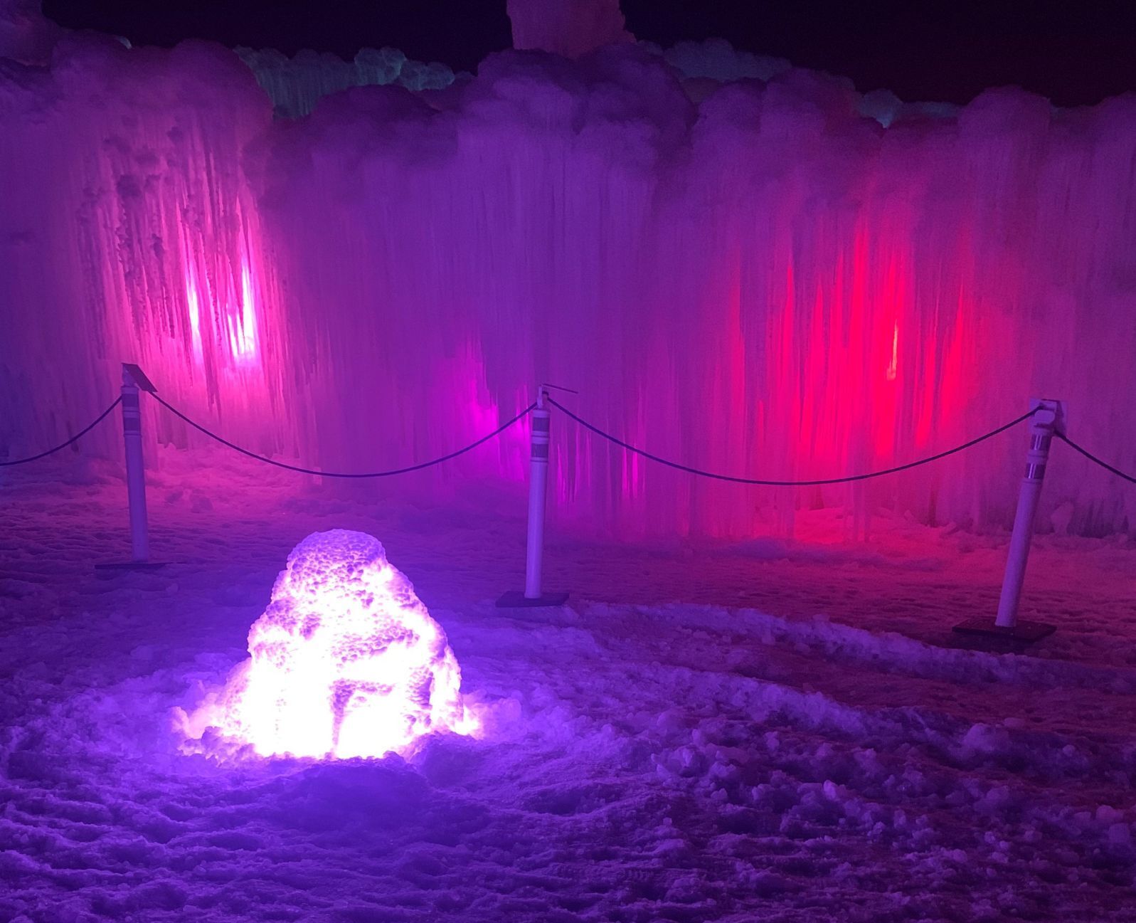 Ice castle opening weekend 2021